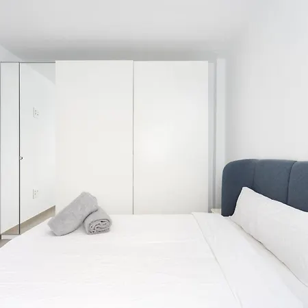 Stylish Urban In Cruz, Plaza Militar Apartment *